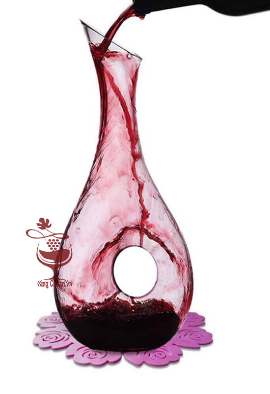 vang-chuan-vn-cong-dung-cua-binh-tho-decanter-ruou-vang