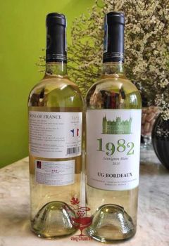 RƯỢU VANG TRẮNG 1982